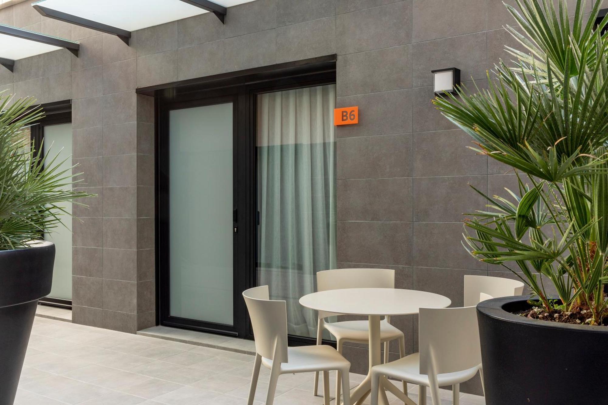 Europa Apartments L'Hospitalet de Llobregat Bagian luar foto