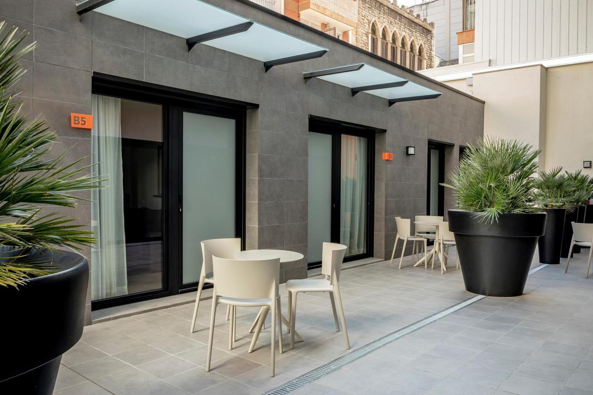 Europa Apartments L'Hospitalet de Llobregat Bagian luar foto
